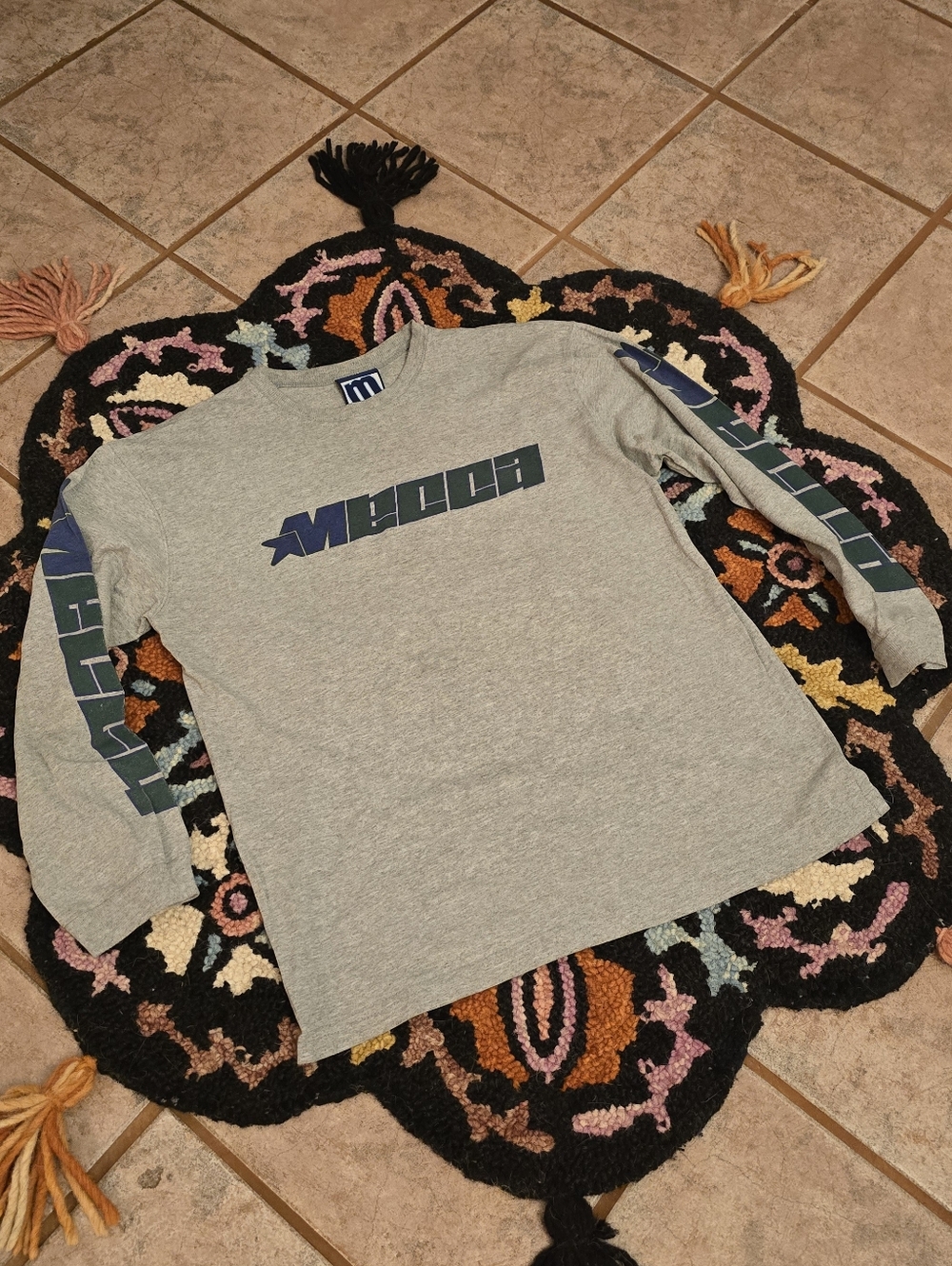 🔥🔥Y2K mecca Grey Long Sleeve Shirt🔥🔥 Size M Skater Hip Hop Streetwear Grunge
